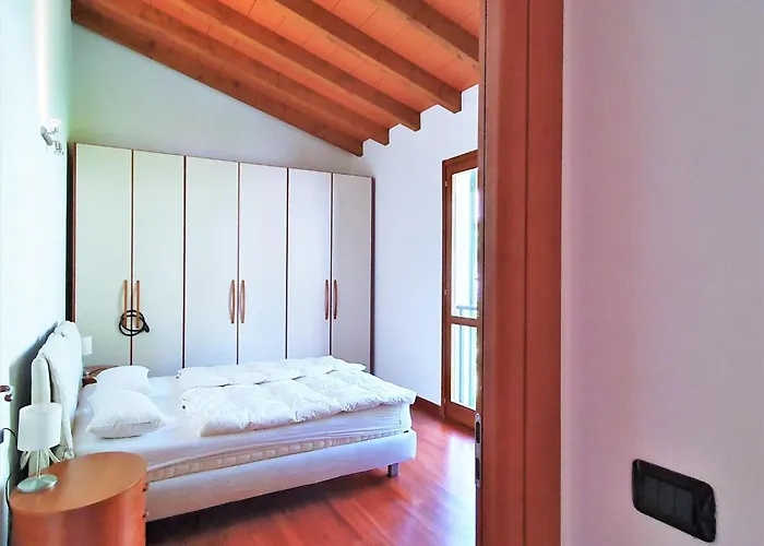 In Bosco With Scenic Terrace