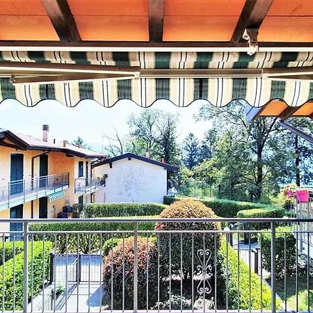 In Bosco With Scenic Terrace Διαμέρισμα *