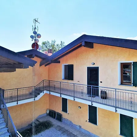 In Bosco With Scenic Terrace Διαμέρισμα *