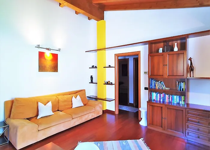 Lejlighed In Bosco With Scenic Terrace