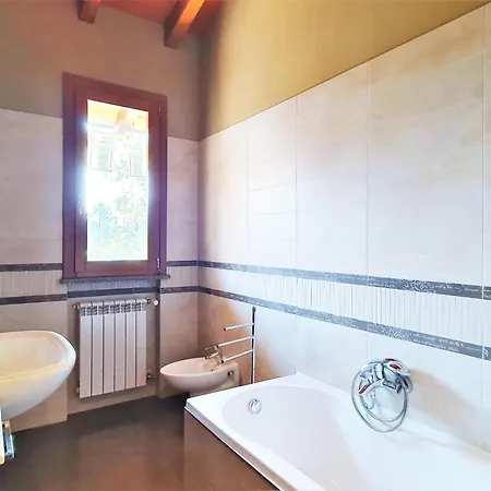 In Bosco With Scenic Terrace 아파트 Montegrino Valtravaglia